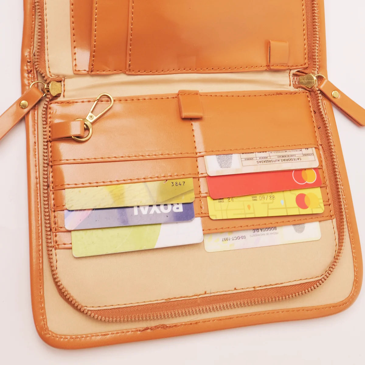 Bolso Khali Crossbody™ - Elegancia, organización y comodidad en un solo accesorio